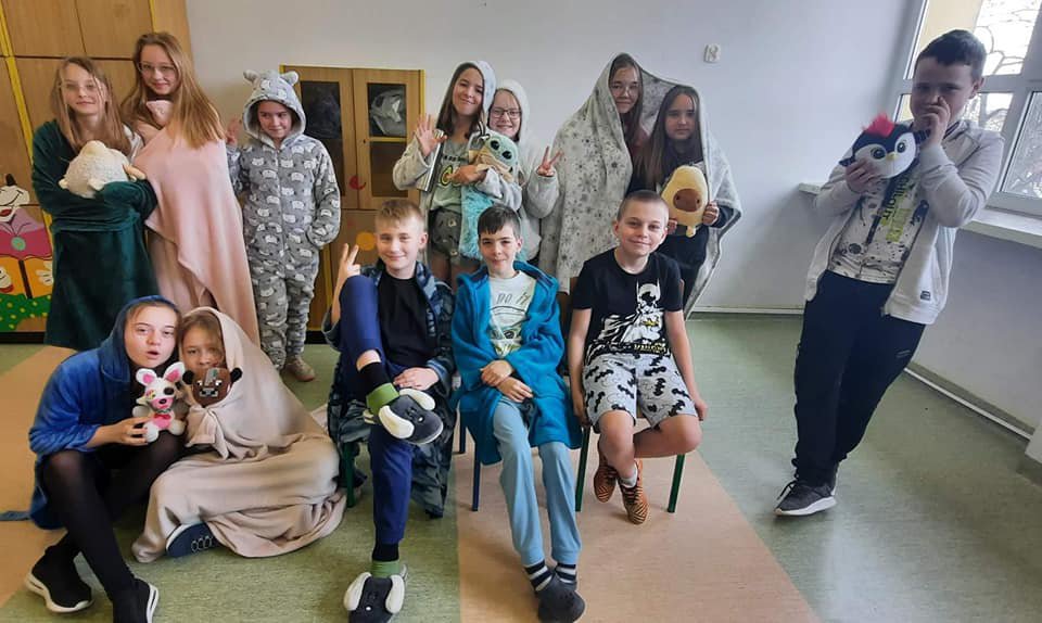 Piżamowy dzień w Szkole Podstawowej Nr 6 - zdjęcie #6 - eOstroleka.pl