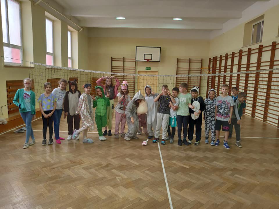 Piżamowy dzień w Szkole Podstawowej Nr 6 - zdjęcie #7 - eOstroleka.pl