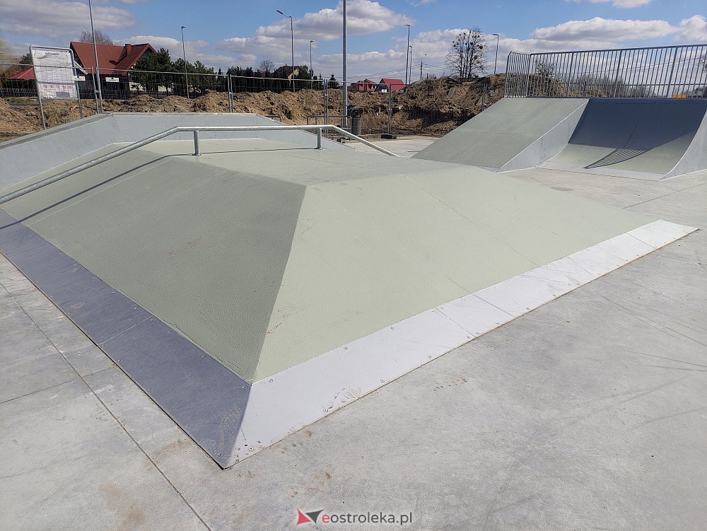 Budowa skateparku w Rzekuniu na finiszu. Kiedy otwarcie obiektu? [12.04.2022] - zdjęcie #7 - eOstroleka.pl