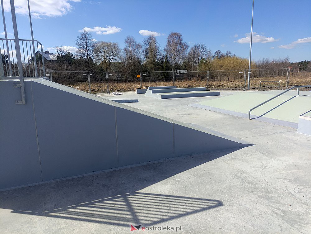 Budowa skateparku w Rzekuniu na finiszu. Kiedy otwarcie obiektu? [12.04.2022] - zdjęcie #4 - eOstroleka.pl