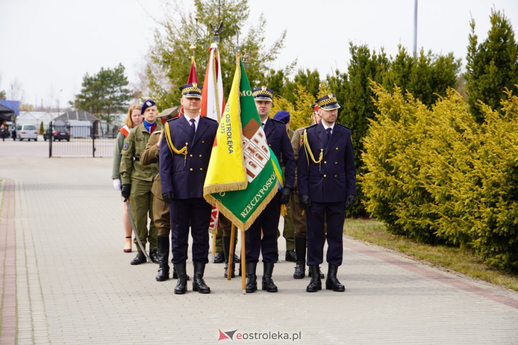 Miejskie obchody 82. rocznicy Zbrodni Katyńskiej [13.04.2022] - zdjęcie #62 - eOstroleka.pl