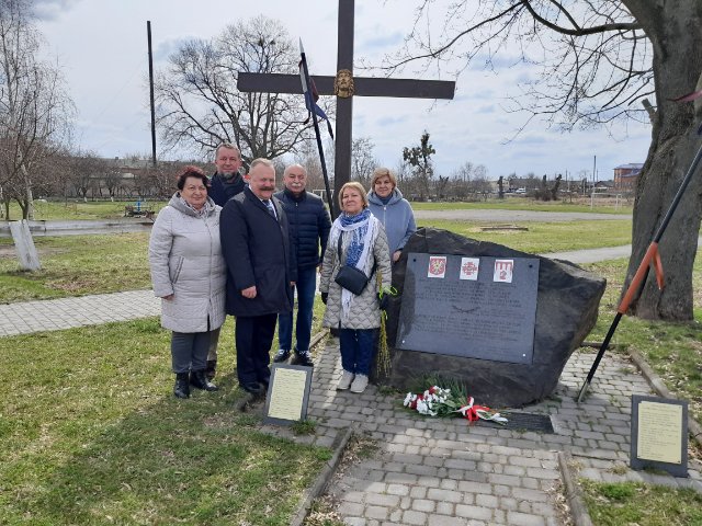 Konwój humanitarny Ostrołęka - Zasław - zdjęcie #13 - eOstroleka.pl