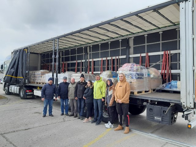 Konwój humanitarny Ostrołęka - Zasław - zdjęcie #12 - eOstroleka.pl