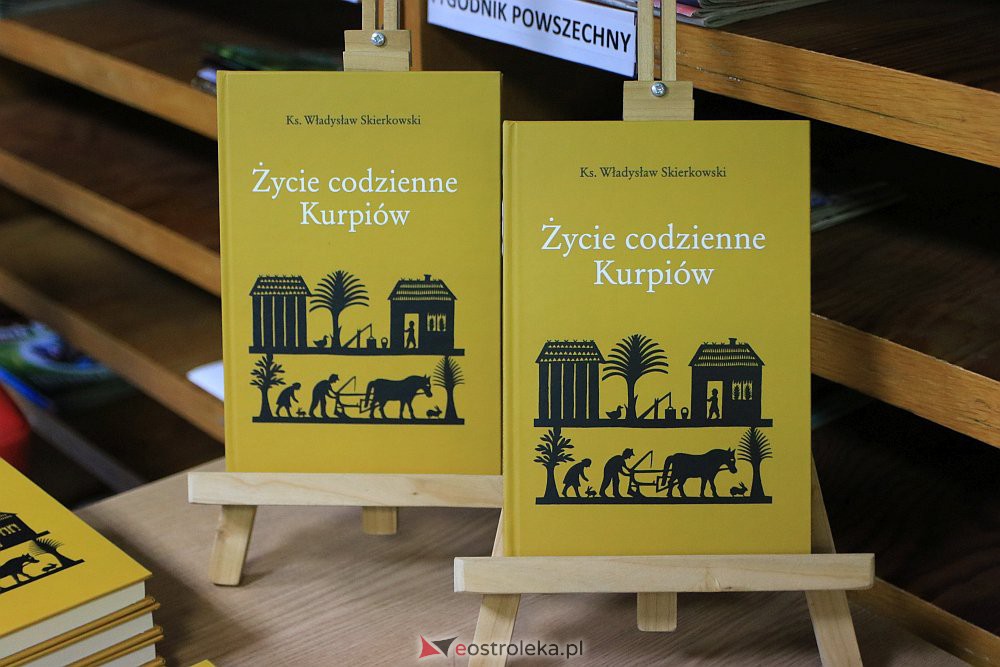Promocja książki Życie codzienne Kurpiów [19.04.2022] - zdjęcie #5 - eOstroleka.pl