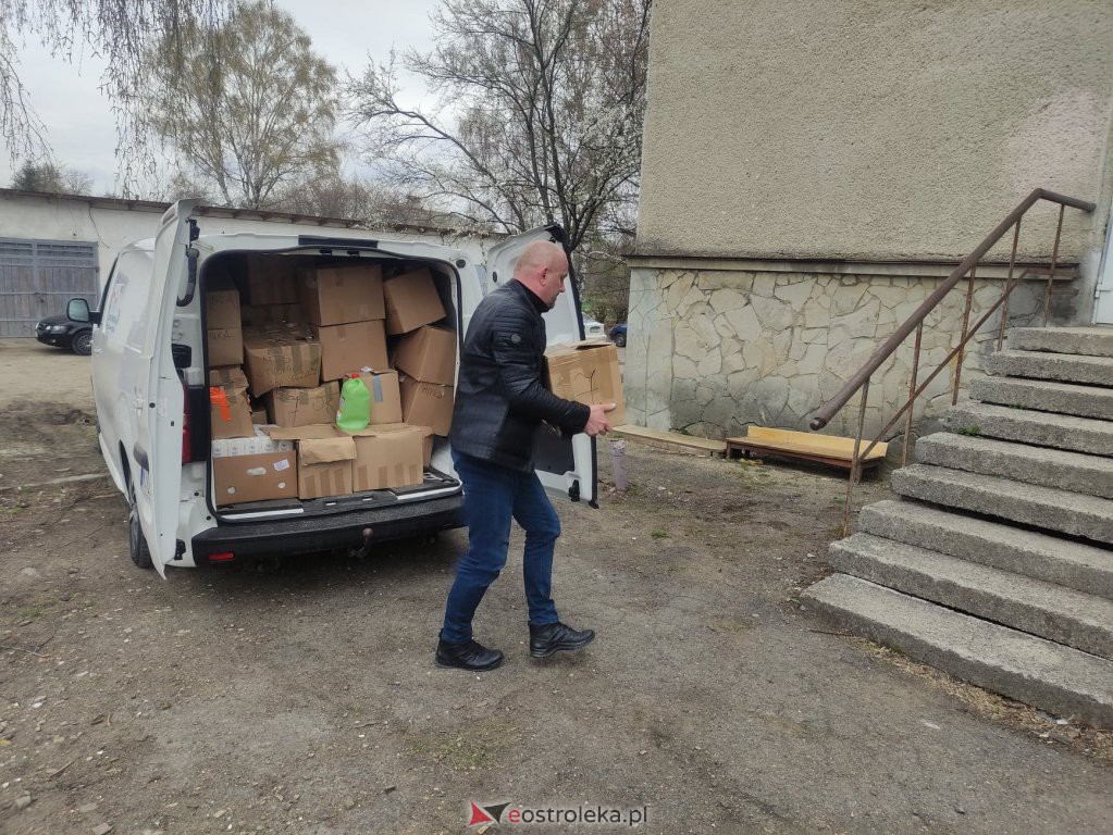 Pomoc humanitarna dla Borysławia [21.04.2022] - zdjęcie #11 - eOstroleka.pl