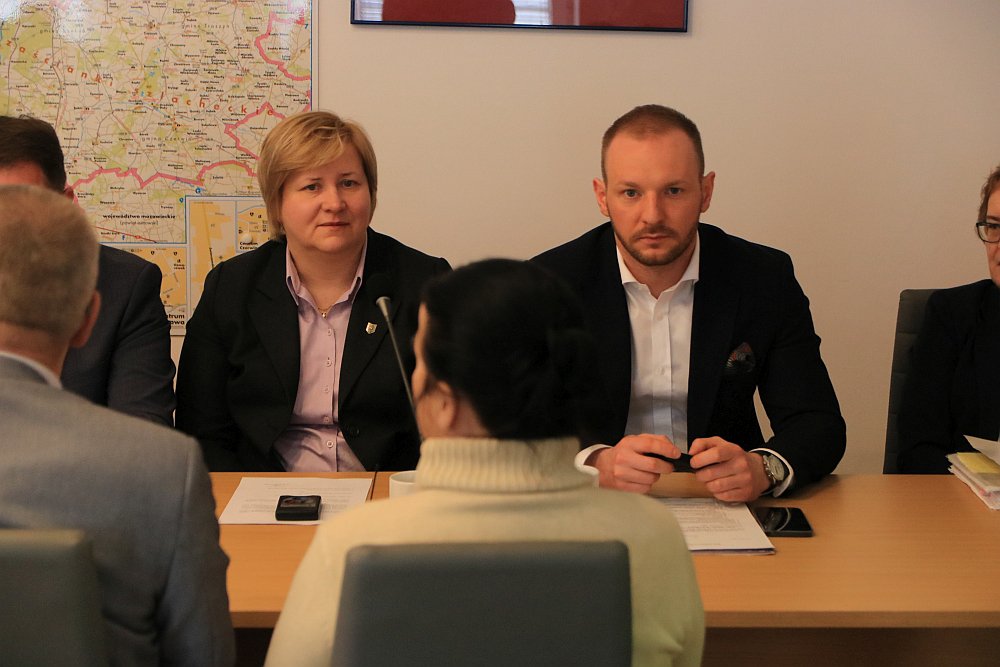 XLVII sesja Rady Powiatu w Ostrołęce [21.04.2022] - zdjęcie #24 - eOstroleka.pl