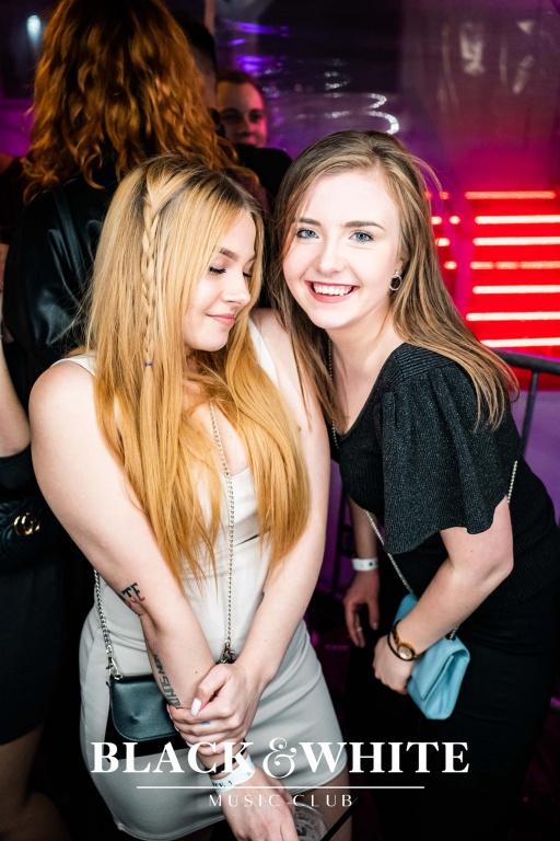 Easter Partyw Clubie Black&White [17.04.2022] - zdjęcie #16 - eOstroleka.pl