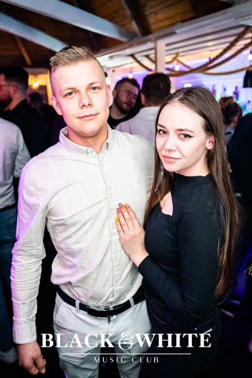 Easter Partyw Clubie Black&White [17.04.2022] - zdjęcie #15 - eOstroleka.pl