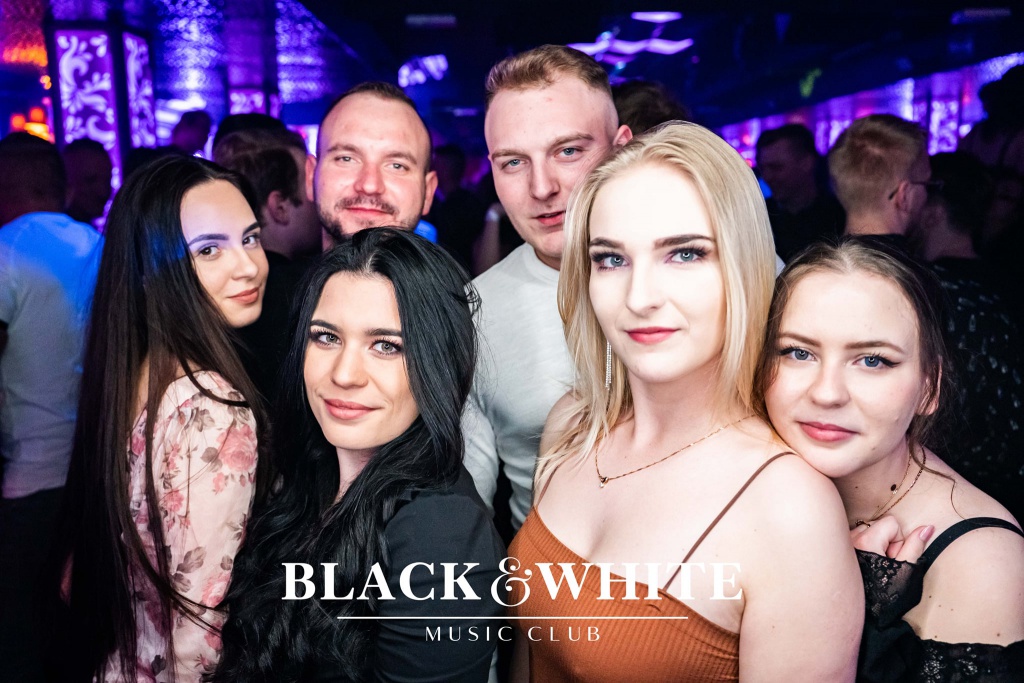 Easter Partyw Clubie Black&White [17.04.2022] - zdjęcie #10 - eOstroleka.pl