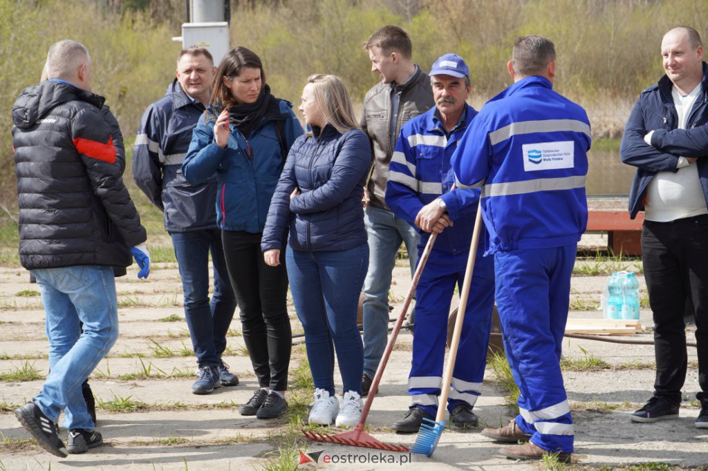 „Kwietne Łąki” w porcie rzecznym w Ostrołęce [22.04.2022] - zdjęcie #4 - eOstroleka.pl