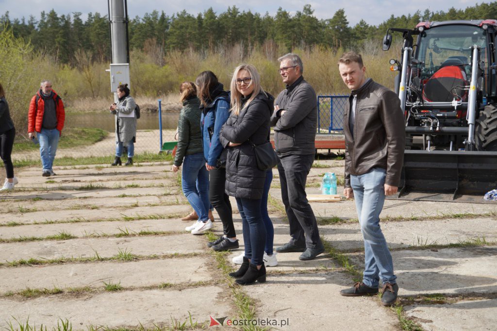 „Kwietne Łąki” w porcie rzecznym w Ostrołęce [22.04.2022] - zdjęcie #19 - eOstroleka.pl