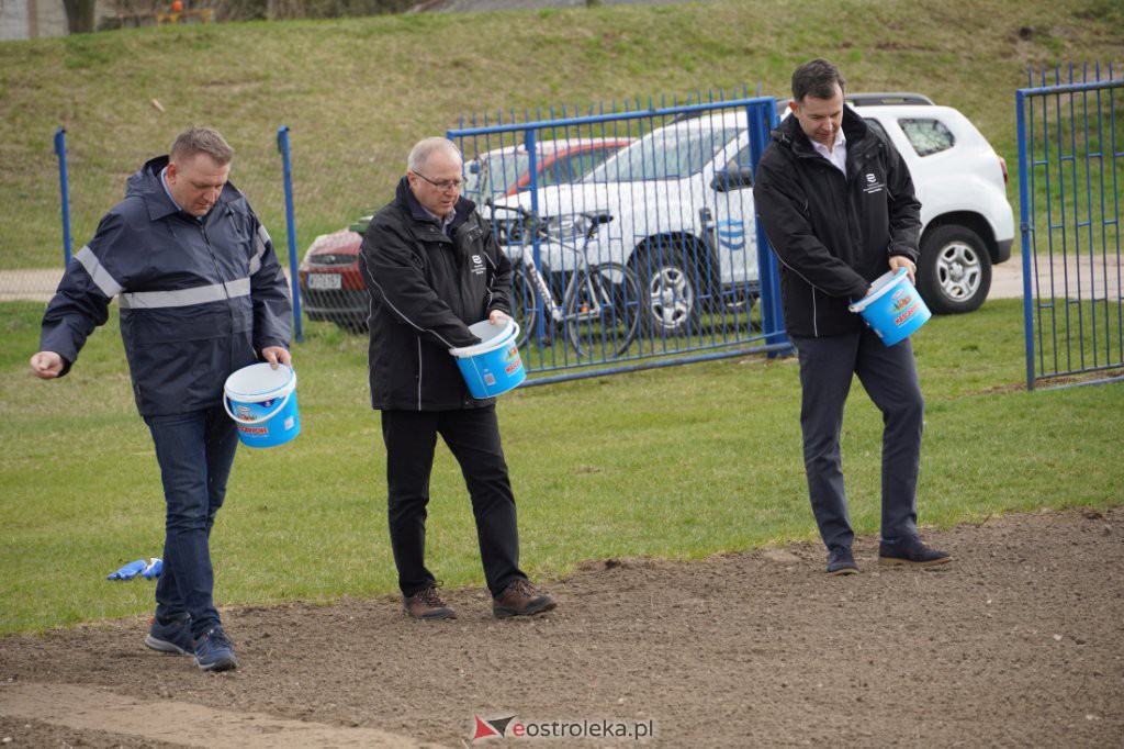 „Kwietne Łąki” w porcie rzecznym w Ostrołęce [22.04.2022] - zdjęcie #23 - eOstroleka.pl