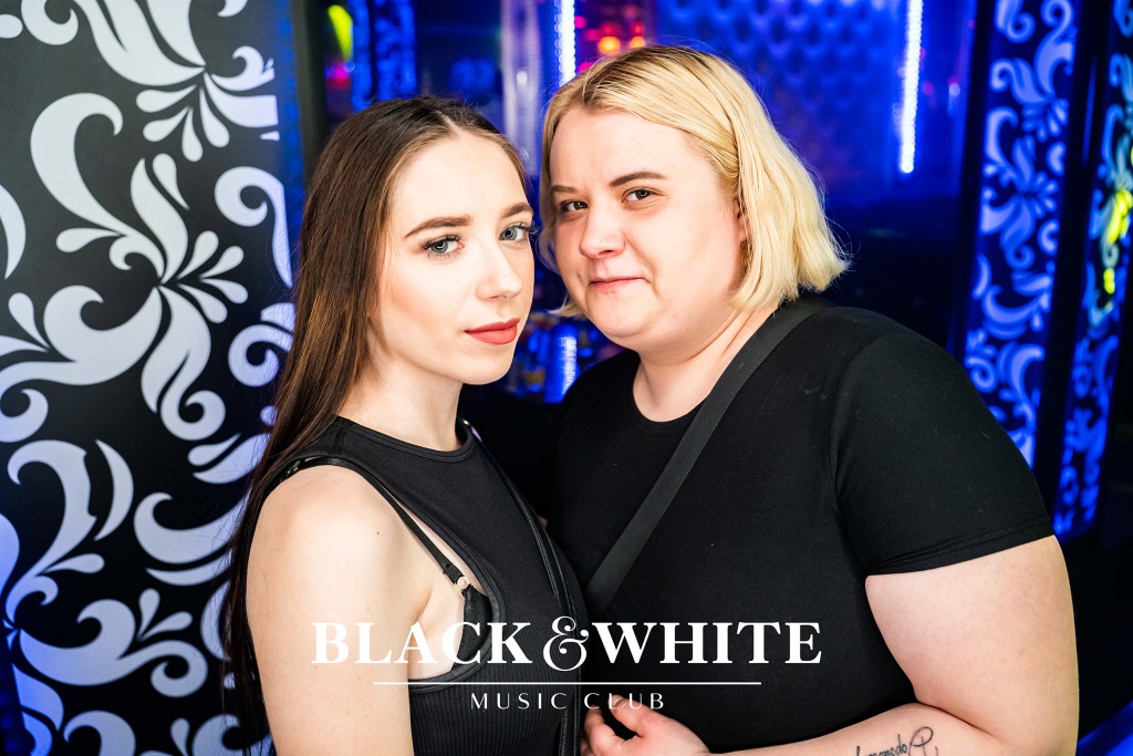 Lany Poniedziałek w Clubie Black&White. Wystąpił Spontan [18.04.2022] - zdjęcie #25 - eOstroleka.pl
