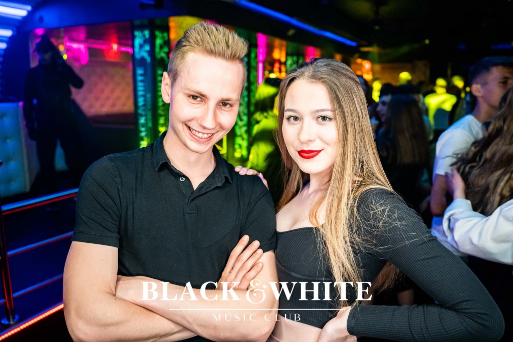 Lany Poniedziałek w Clubie Black&White. Wystąpił Spontan [18.04.2022] - zdjęcie #26 - eOstroleka.pl