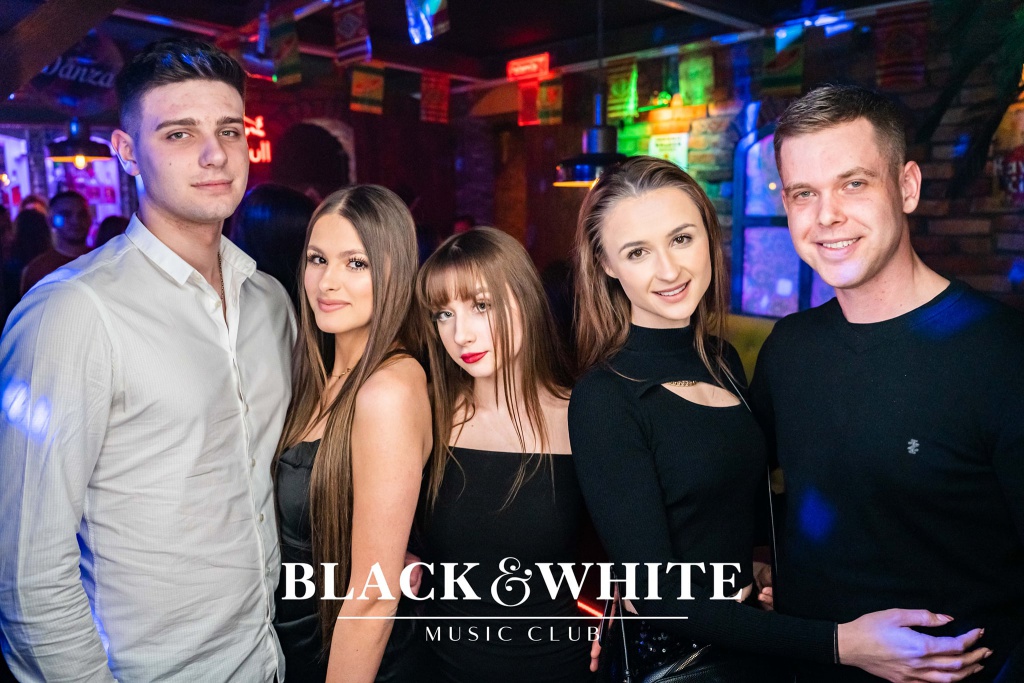 Lany Poniedziałek w Clubie Black&White. Wystąpił Spontan [18.04.2022] - zdjęcie #45 - eOstroleka.pl