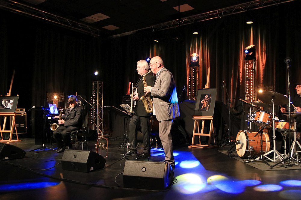 Od jazzu po rock w Multimedialnym Centrum Natura [27.04.2022] - zdjęcie #35 - eOstroleka.pl