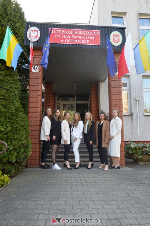 Zakończenie roku szkolnego maturzystów z III LO 2021/2022 [28.04.2022] - zdjęcie #86 - eOstroleka.pl