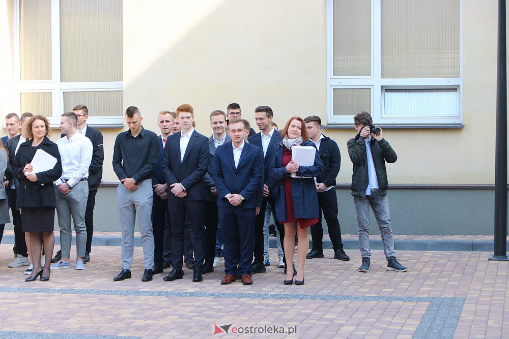 Zakończenie roku szkolnego maturzystów z ZSZ nr 1 [29.04.2022] - zdjęcie #11 - eOstroleka.pl