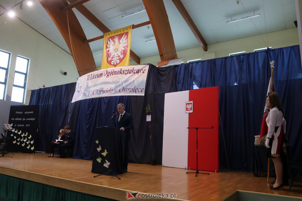 Zakończenie roku szkolnego klas maturalnych w II LO [29.04.2022] - zdjęcie #3 - eOstroleka.pl