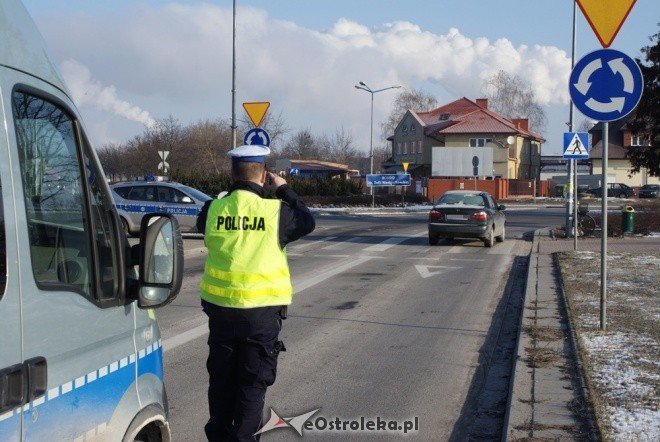Potrącenie pieszego(15-02-2011) - zdjęcie #18 - eOstroleka.pl