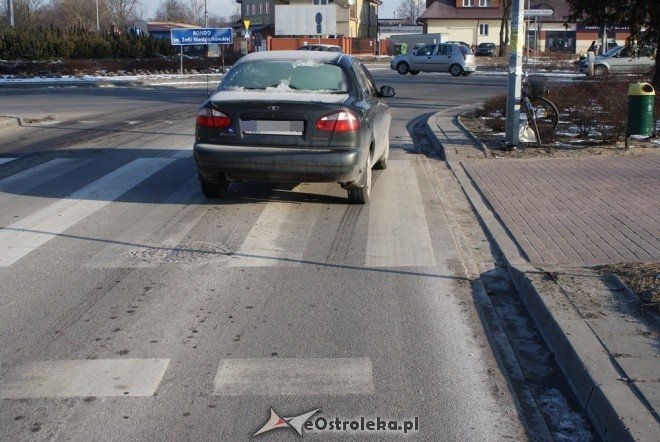 Potrącenie pieszego(15-02-2011) - zdjęcie #20 - eOstroleka.pl