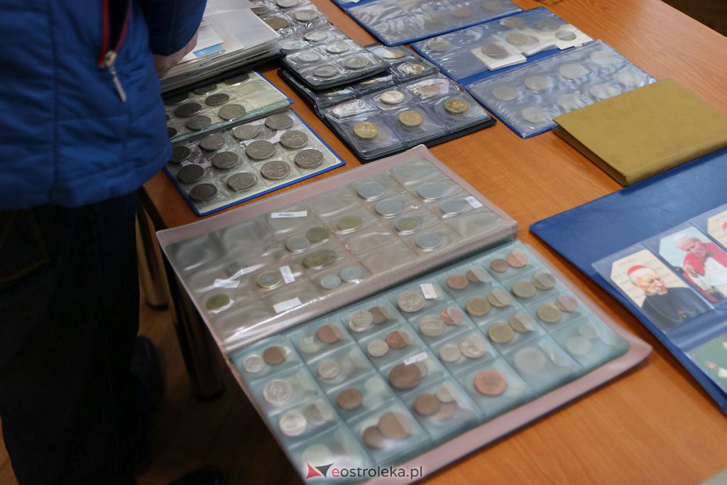 Ostrołęcka giełda kolekjonerska w Klubie Lokator [01.05.2022] - zdjęcie #15 - eOstroleka.pl