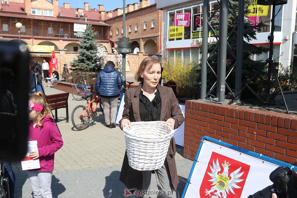 Dzień Flagi RP w Ostrołęce [02.05.2022] - zdjęcie #13 - eOstroleka.pl
