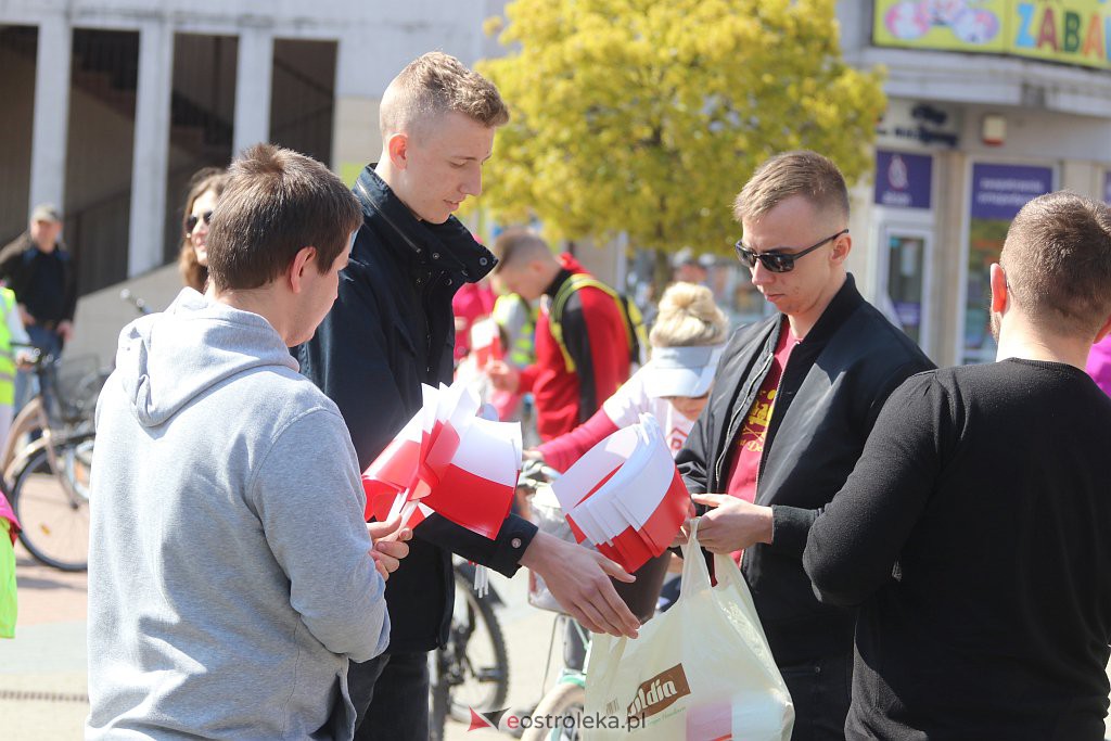 Dzień Flagi RP w Ostrołęce [02.05.2022] - zdjęcie #4 - eOstroleka.pl