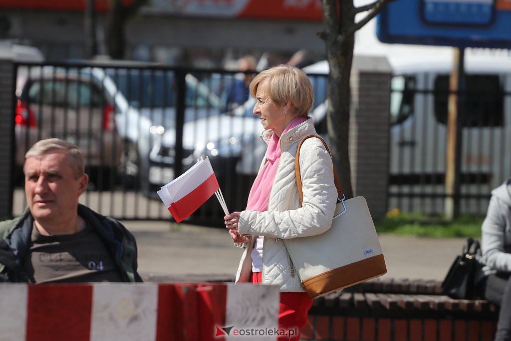 Dzień Flagi RP w Ostrołęce [02.05.2022] - zdjęcie #1 - eOstroleka.pl
