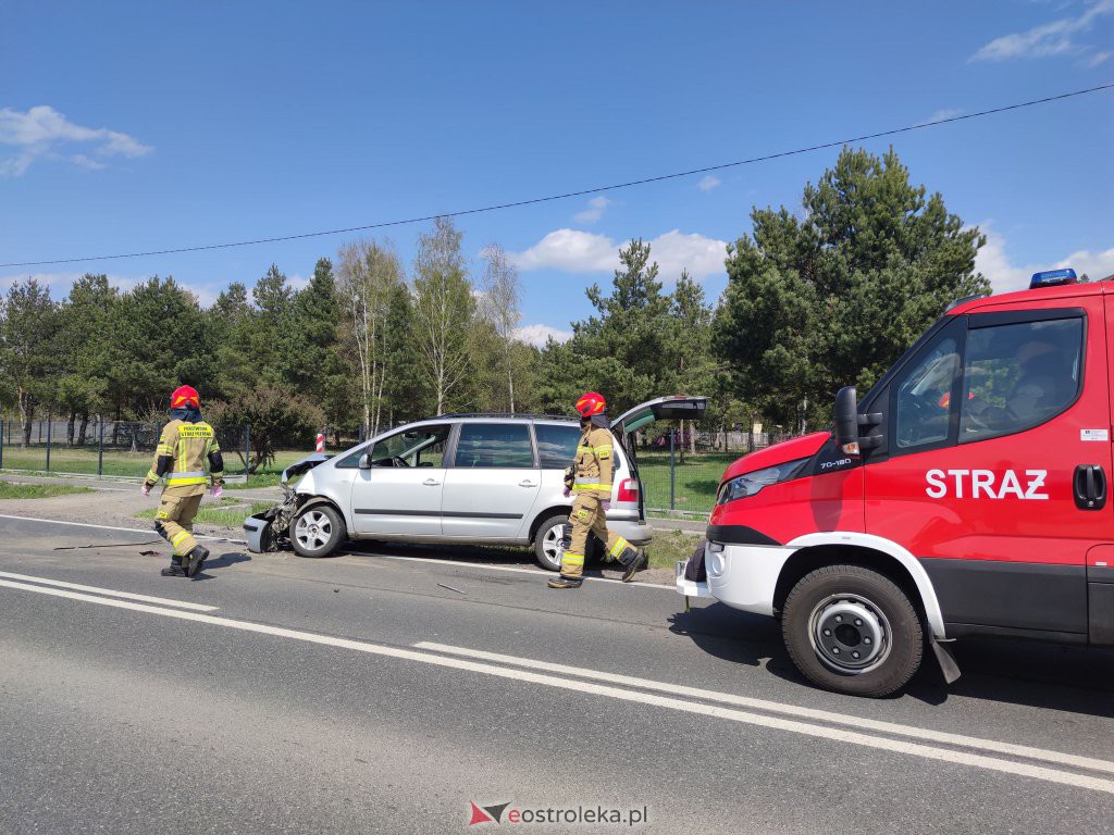 Wypadek na DK 53 w Antoniach [02.05.2022] - zdjęcie #10 - eOstroleka.pl