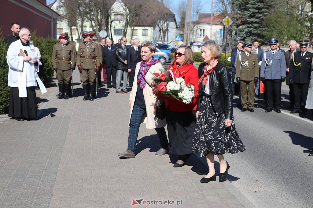 Miejska uroczystość z okazji 231. rocznicy uchwalenia Konstytucji 3 Maja [03.05.2022] - zdjęcie #9 - eOstroleka.pl