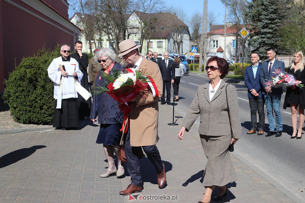 Miejska uroczystość z okazji 231. rocznicy uchwalenia Konstytucji 3 Maja [03.05.2022] - zdjęcie #17 - eOstroleka.pl