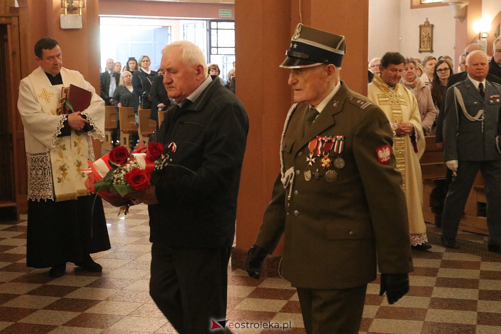 Miejska uroczystość z okazji 231. rocznicy uchwalenia Konstytucji 3 Maja [03.05.2022] - zdjęcie #7 - eOstroleka.pl