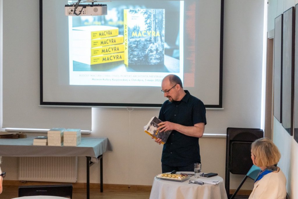 Muzealne spotkanie przy Lampce - Sebastian Wicher - zdjęcie #1 - eOstroleka.pl