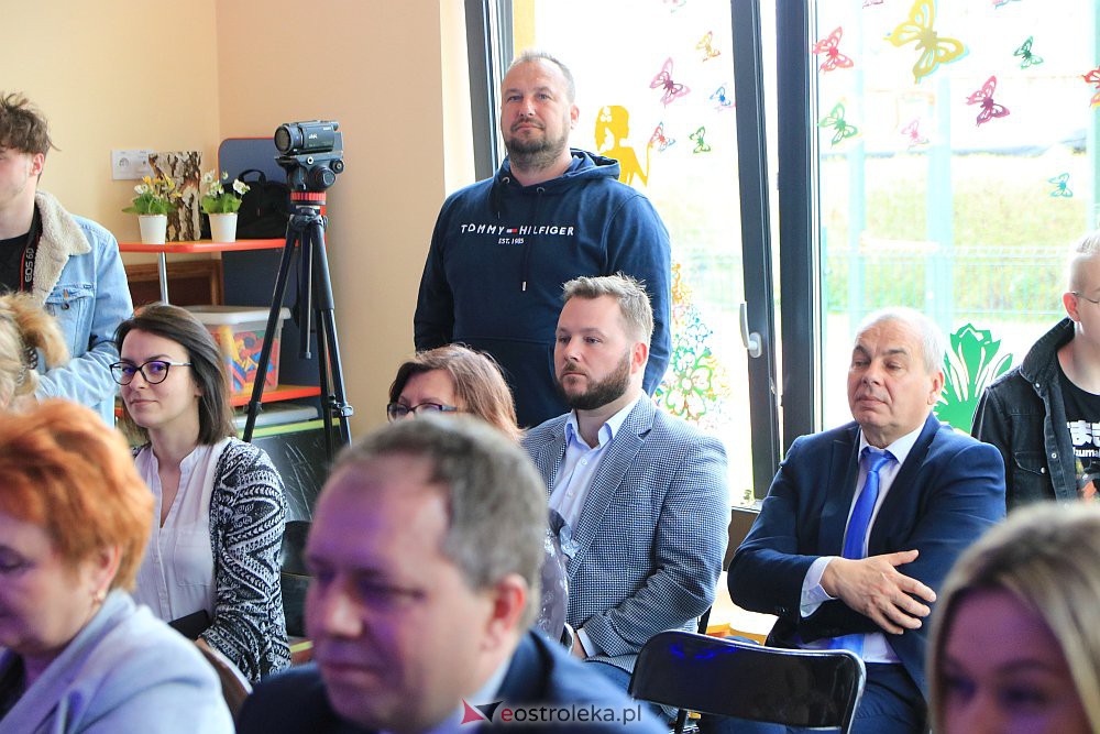 Uroczyste nadanie imienia „Krainie Zaczarowanej Lokomotywy” [06.05.2022] - zdjęcie #86 - eOstroleka.pl