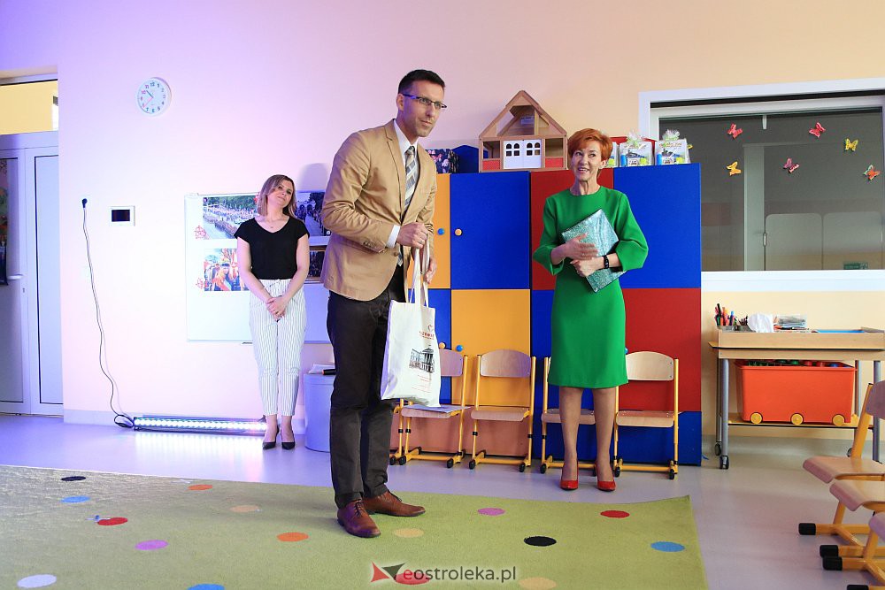 Uroczyste nadanie imienia „Krainie Zaczarowanej Lokomotywy” [06.05.2022] - zdjęcie #10 - eOstroleka.pl