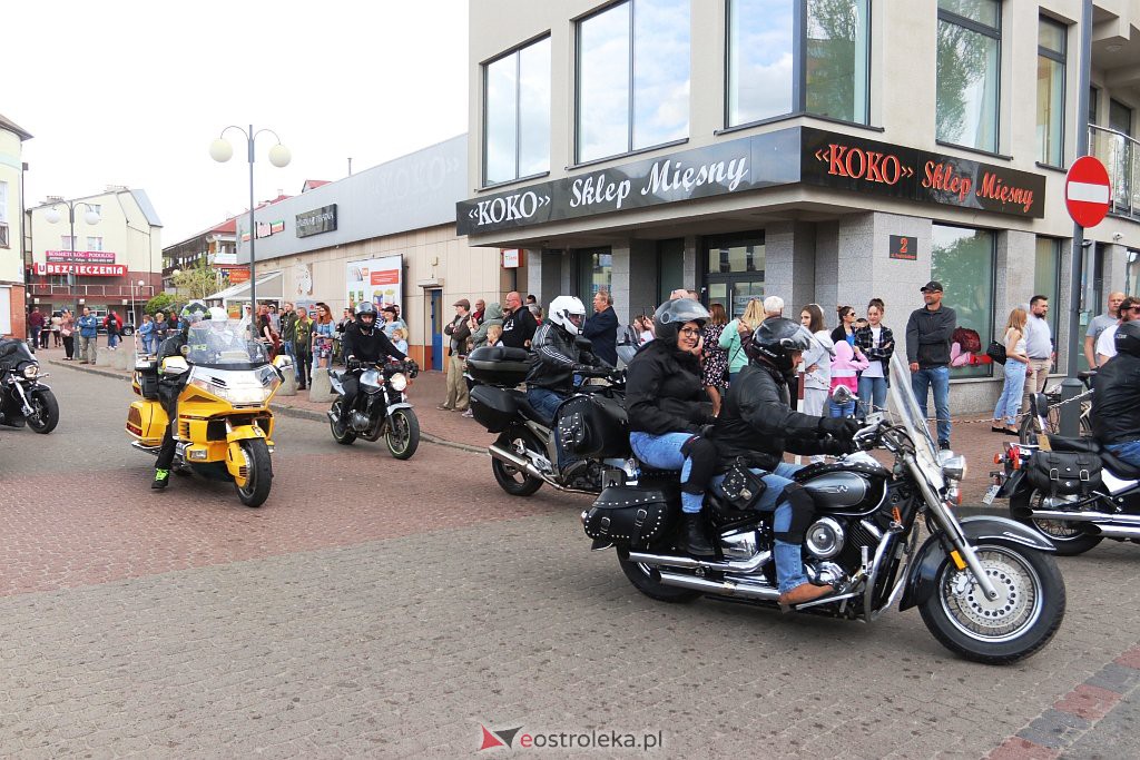 Parada motocykli w Ostrołęce [07.05.2022] - zdjęcie #17 - eOstroleka.pl