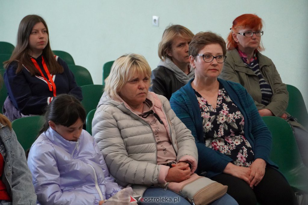 Spotkanie informacyjne dla uchodźców z Ukrainy [14.05.2022] - zdjęcie #8 - eOstroleka.pl
