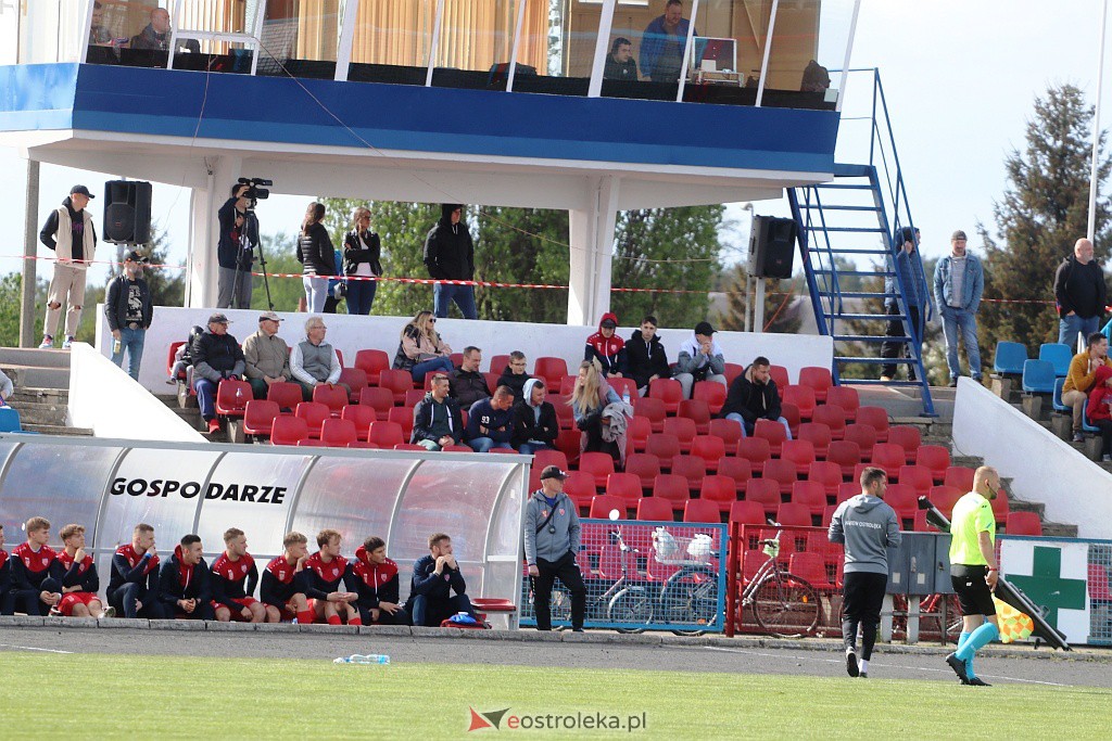 Narew Ostrołęka - KS CK Troszyn [14.05.2022] - zdjęcie #57 - eOstroleka.pl