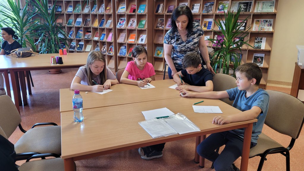 Kodowanie w Bibliotece Pedagogicznej - zdjęcie #1 - eOstroleka.pl