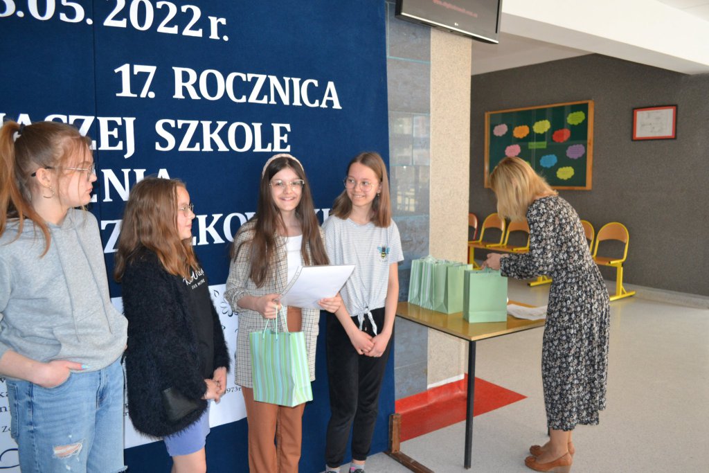 Konkurs w SP 5 Zofia Niedziałkowska - życie i twórczość” - zdjęcie #8 - eOstroleka.pl