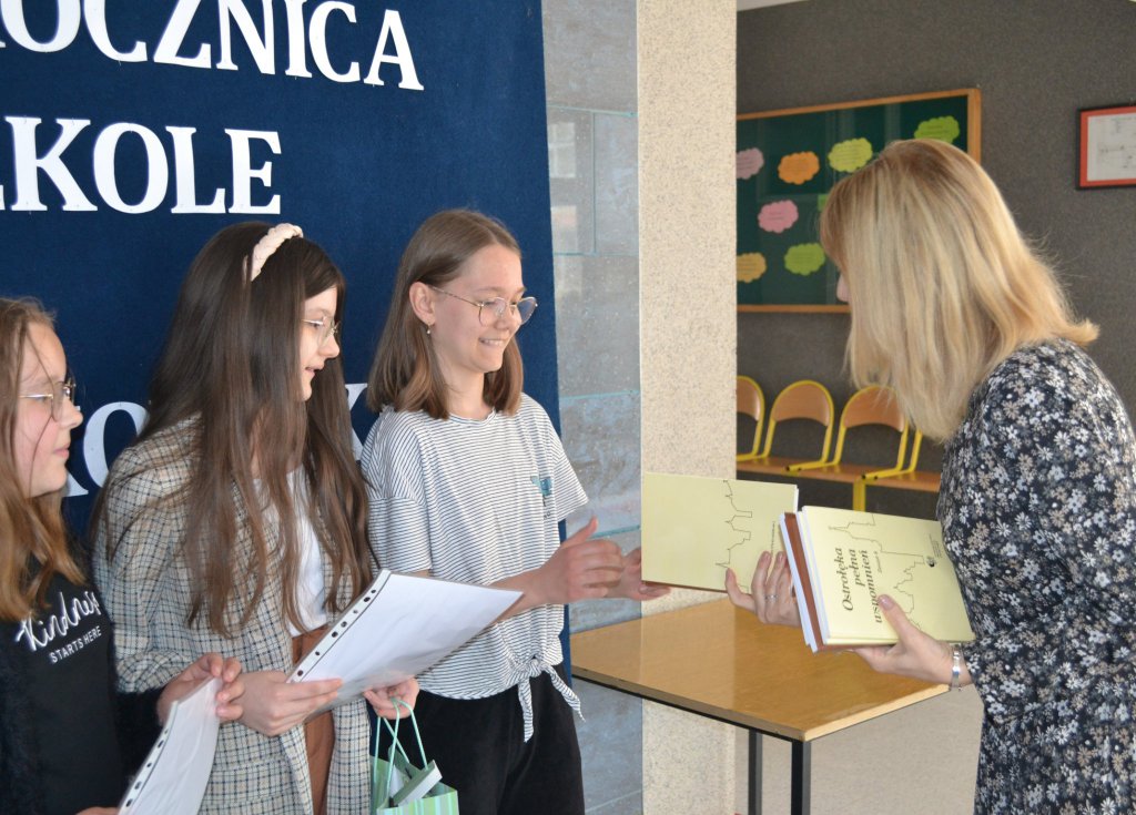 Konkurs w SP 5 Zofia Niedziałkowska - życie i twórczość” - zdjęcie #5 - eOstroleka.pl