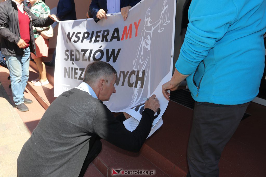 Protest sędziów w Ostrołęce [18.05.2022] - zdjęcie #11 - eOstroleka.pl