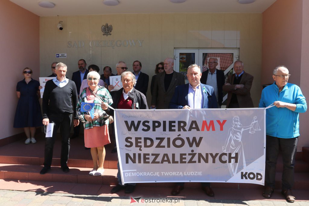 Protest sędziów w Ostrołęce [18.05.2022] - zdjęcie #4 - eOstroleka.pl