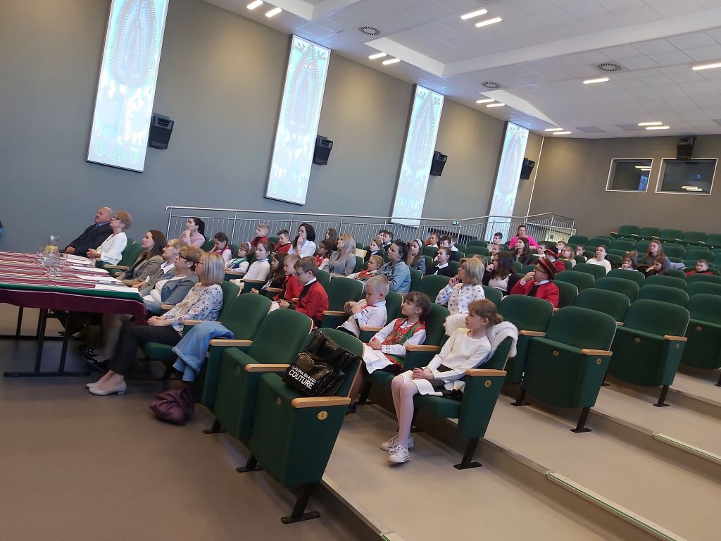 Eliminacje gminne Konkursu Recytatorskiego Kurpie Zielone w Literaturze w Myszyńcu - zdjęcie #10 - eOstroleka.pl