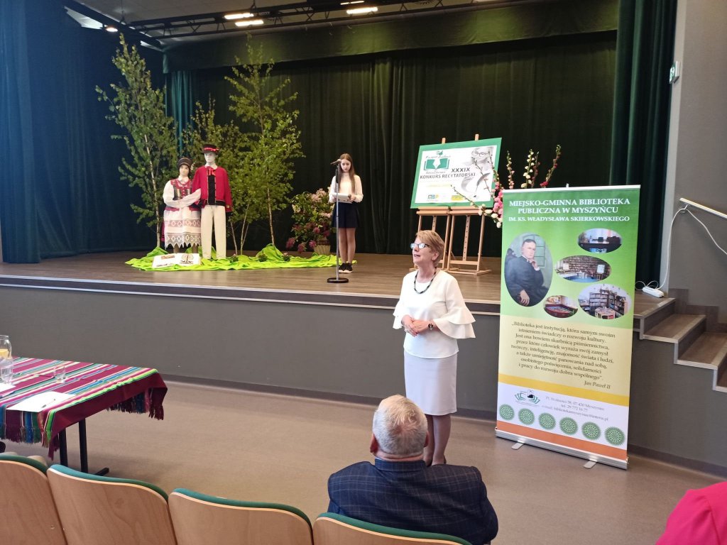 Eliminacje gminne Konkursu Recytatorskiego Kurpie Zielone w Literaturze w Myszyńcu - zdjęcie #8 - eOstroleka.pl