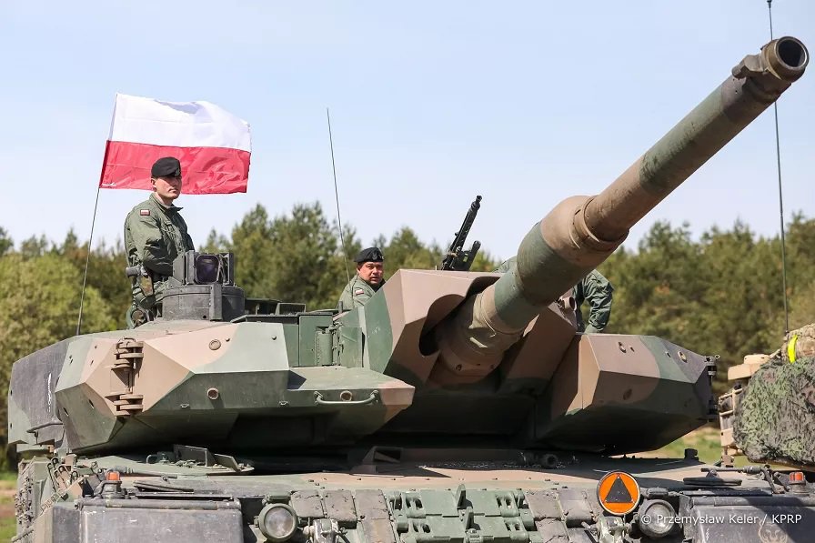 Ćwiczenia DEFENDER–Europe 22 w Nowogrodzie z udziałem Prezydenta PR Andrzeja Dudy [19.05.2022] - zdjęcie #43 - eOstroleka.pl