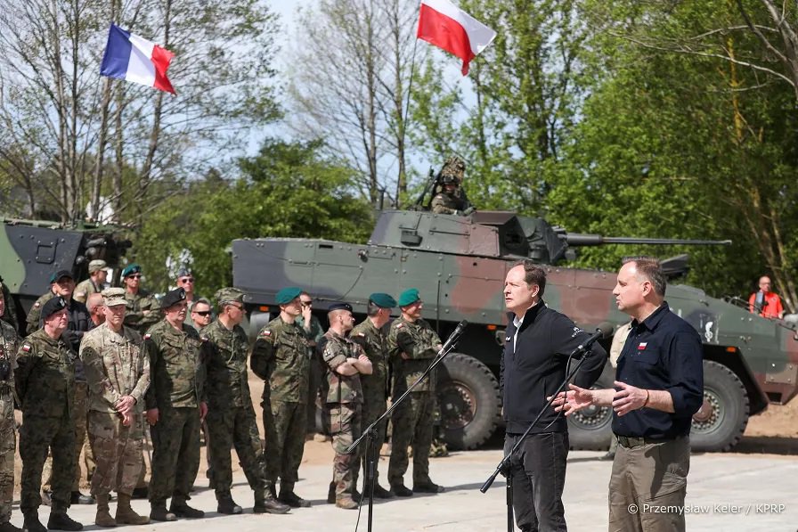 Ćwiczenia DEFENDER–Europe 22 w Nowogrodzie z udziałem Prezydenta PR Andrzeja Dudy [19.05.2022] - zdjęcie #7 - eOstroleka.pl