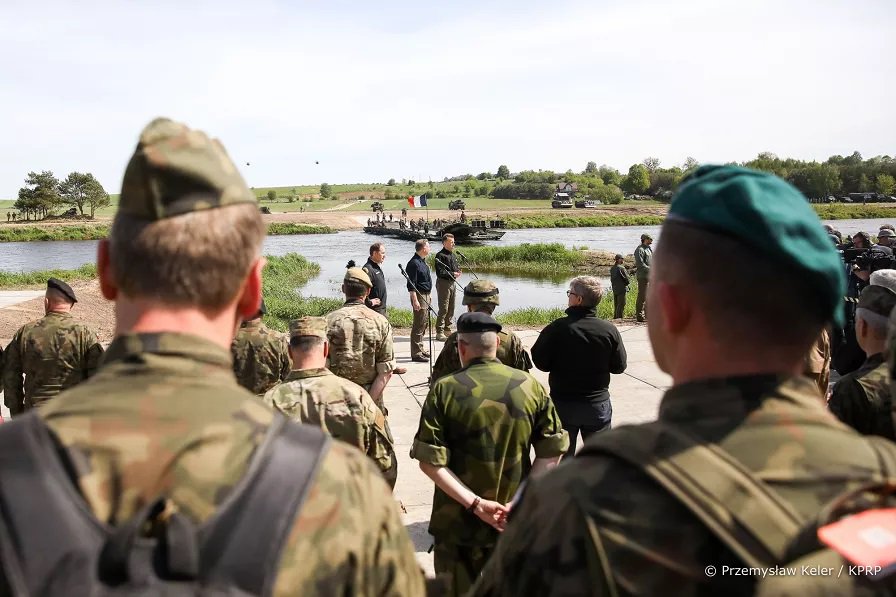 Ćwiczenia DEFENDER–Europe 22 w Nowogrodzie z udziałem Prezydenta PR Andrzeja Dudy [19.05.2022] - zdjęcie #39 - eOstroleka.pl