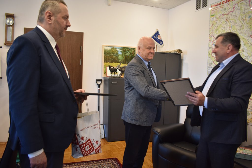 Powiat ostrołęcki gości delegację z Rejonu Czerwonohradzkiego - zdjęcie #2 - eOstroleka.pl